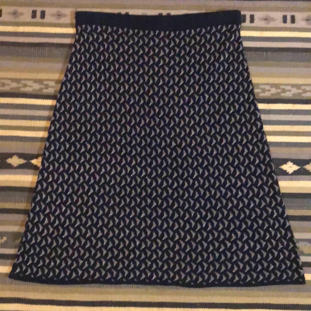 Elegant Black and White Patterned Skirt